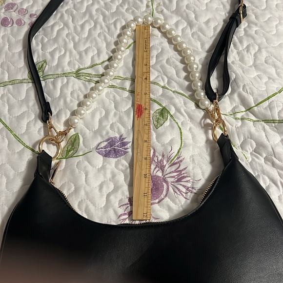 Black Leather saddle bag pearl strap leather strap removable dimensions in photo - Picture 3 of 7